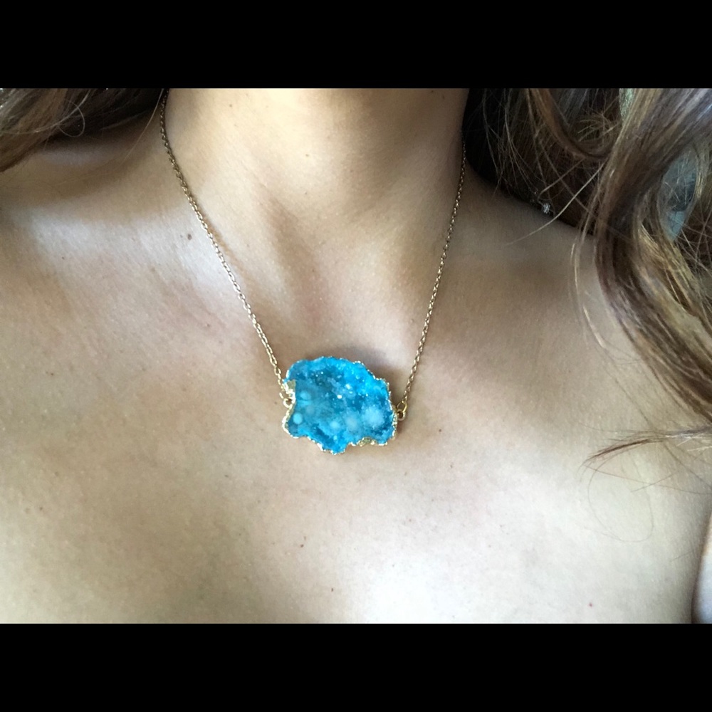 Druzy Pendant Necklace